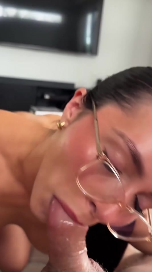 commesite.site leak carynbeaumont