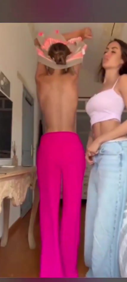commesite.site leak el himer twins striptease