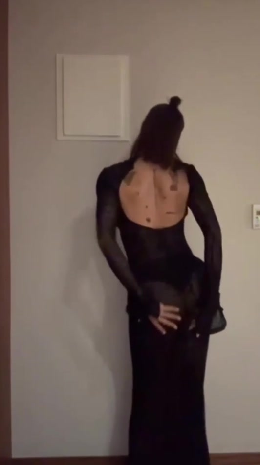 commesite.site leak marine el himer Full Body Naked