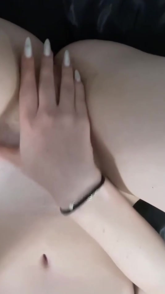 commesite.site leak thaliamire Nude